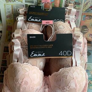 Lot of 4 push up balconette underwire bras 40D NWT